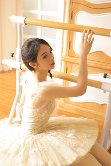 欧美裸体XXXX极品少妇